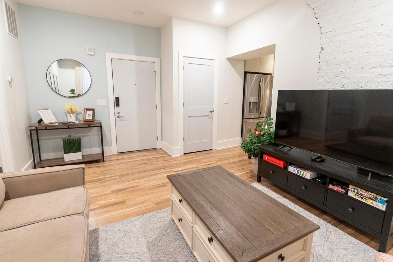 Spacious 2 Bed 2 Bath Downtown Otr Condo Minutes Walk To The Reds Bengals Stadium & More! Cincinnati Dış mekan fotoğraf